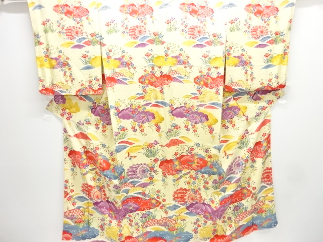 槌車に花鳥模様付け下げ小紋着物